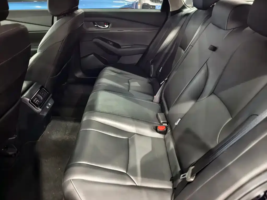 Honda Accord — фото 2