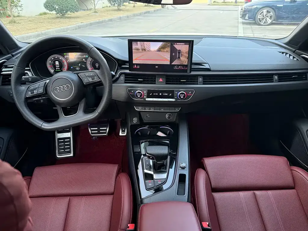 Audi A4L 2024 из CN, фото 8