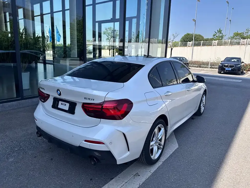 BMW 1 Series — фото 2