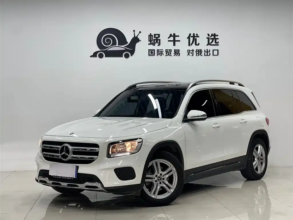 Mercedes-Benz GLB — фото 1