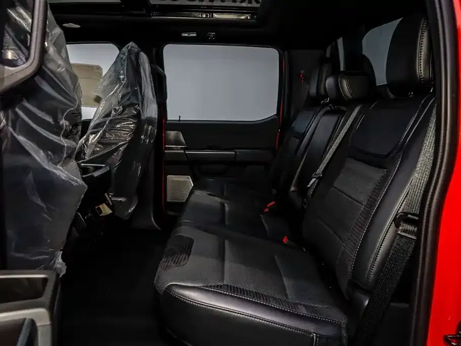 Ford F-150 Raptor — фото 5