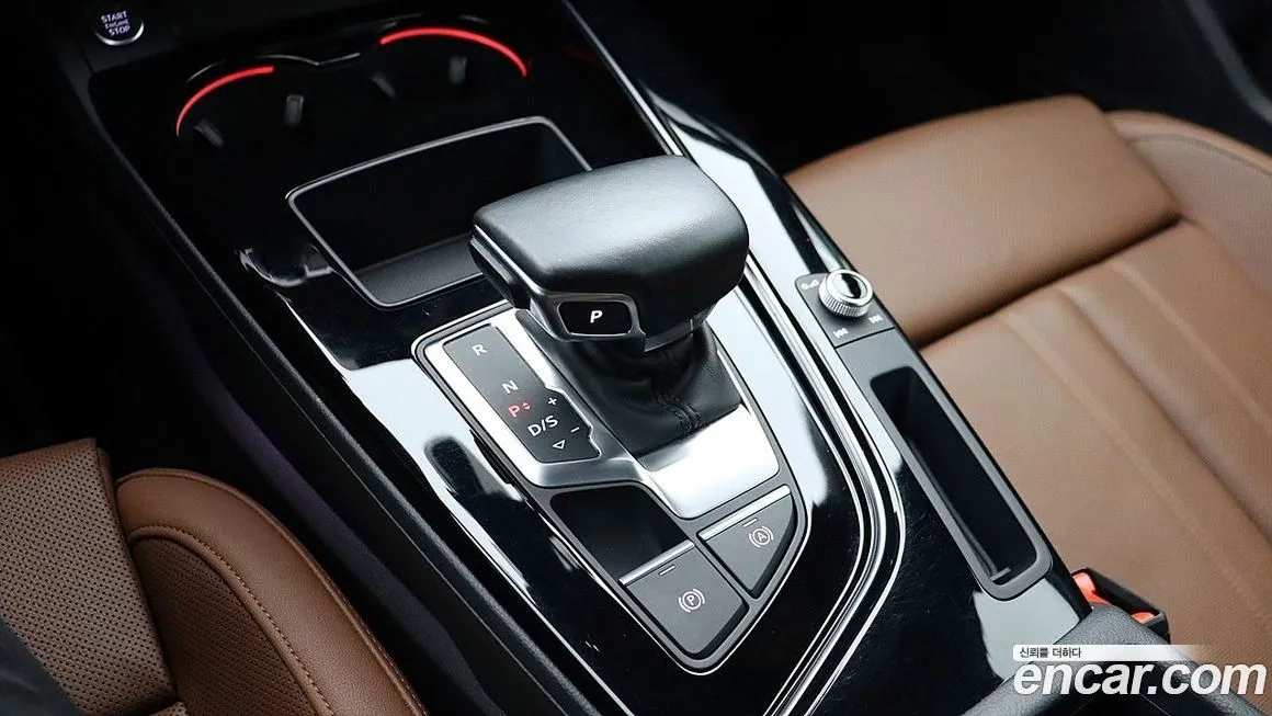 Audi A4 2021 из KR, фото 8