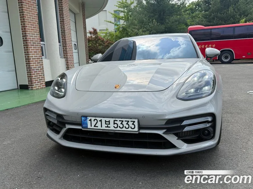 Porsche Panamera 2021 из KR, фото 2