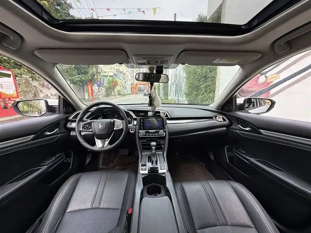 Honda Civic — фото 6
