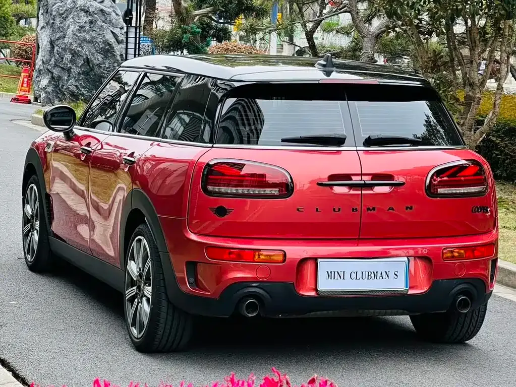 MINI Clubman — фото 10