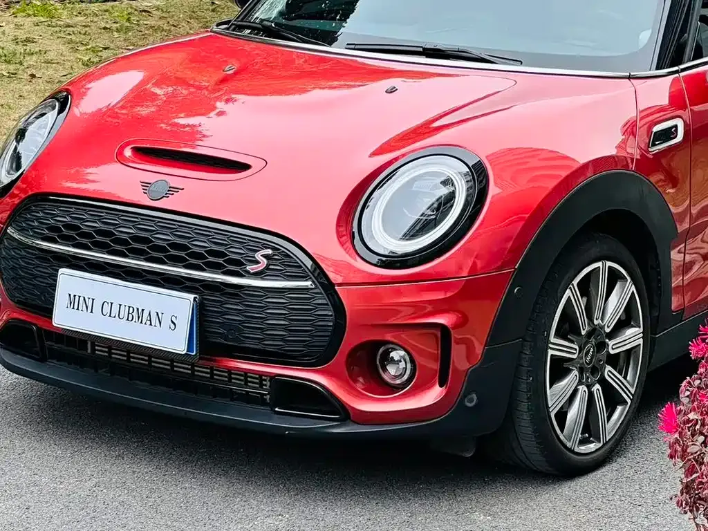 MINI Clubman — фото 6