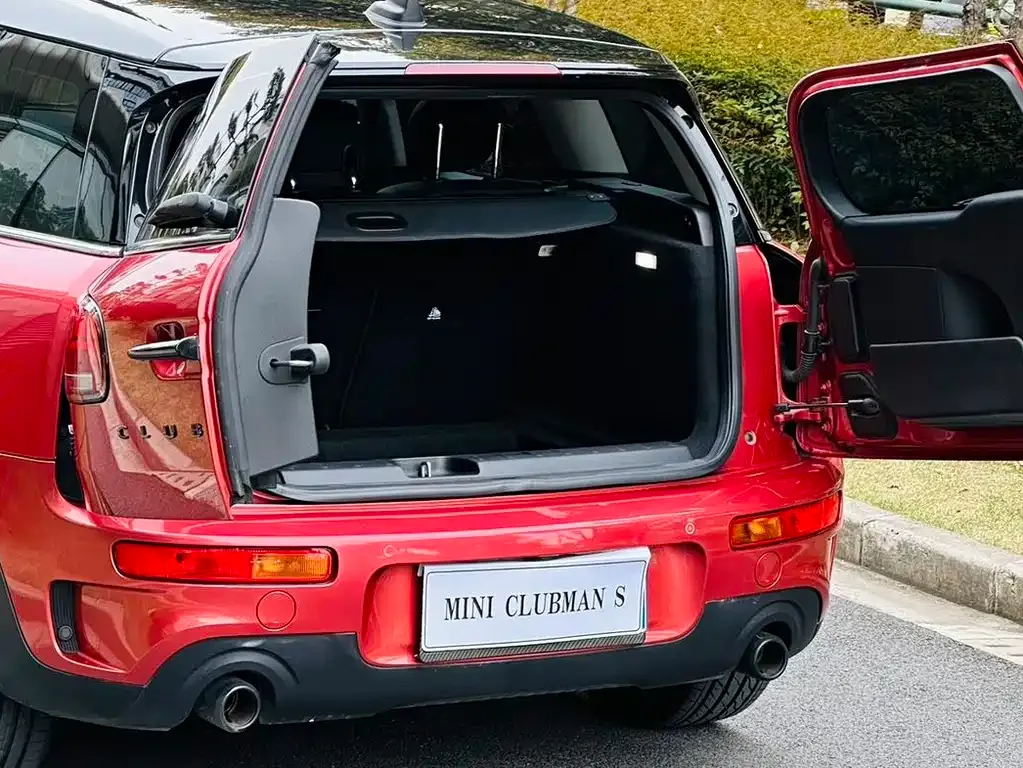 MINI Clubman — фото 4