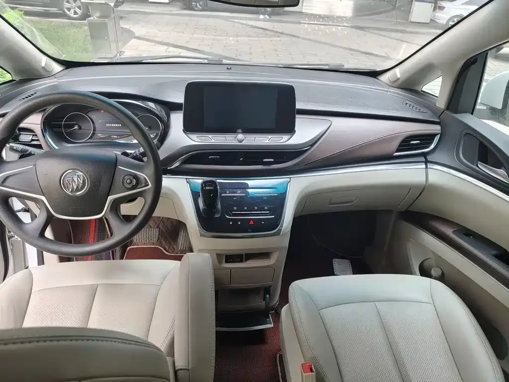 Buick GL8 2021 из CN, фото 4