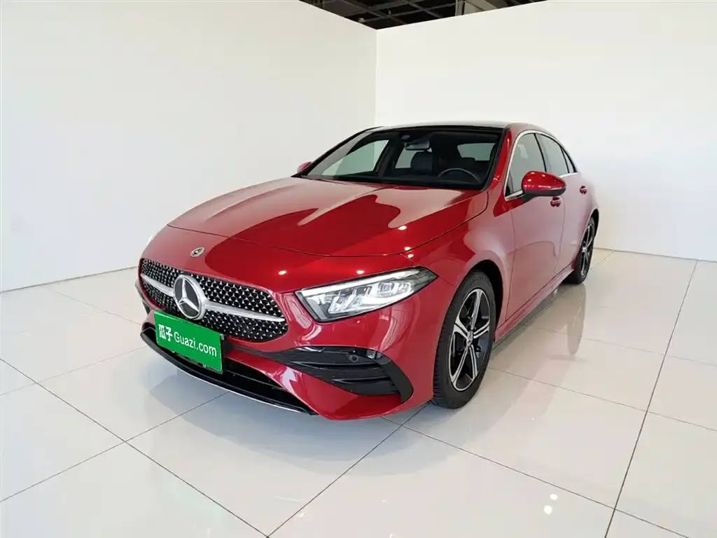 Mercedes-Benz A-Class — фото 1