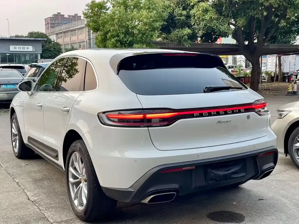Porsche Macan — фото 4