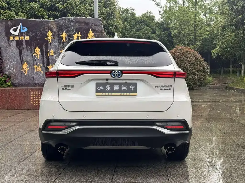 Toyota Harrier — фото 7