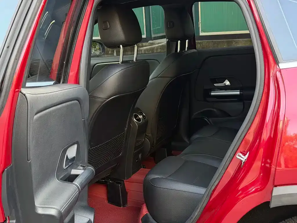 Mercedes-Benz GLA — фото 3