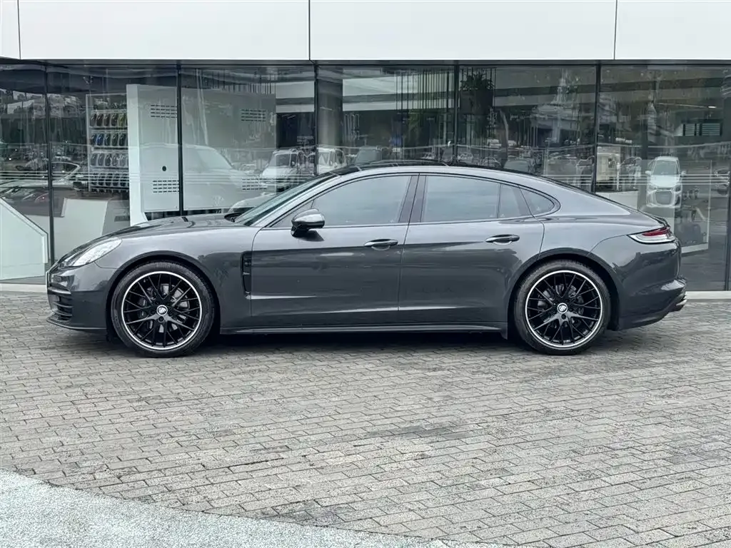 Porsche Panamera — фото 4