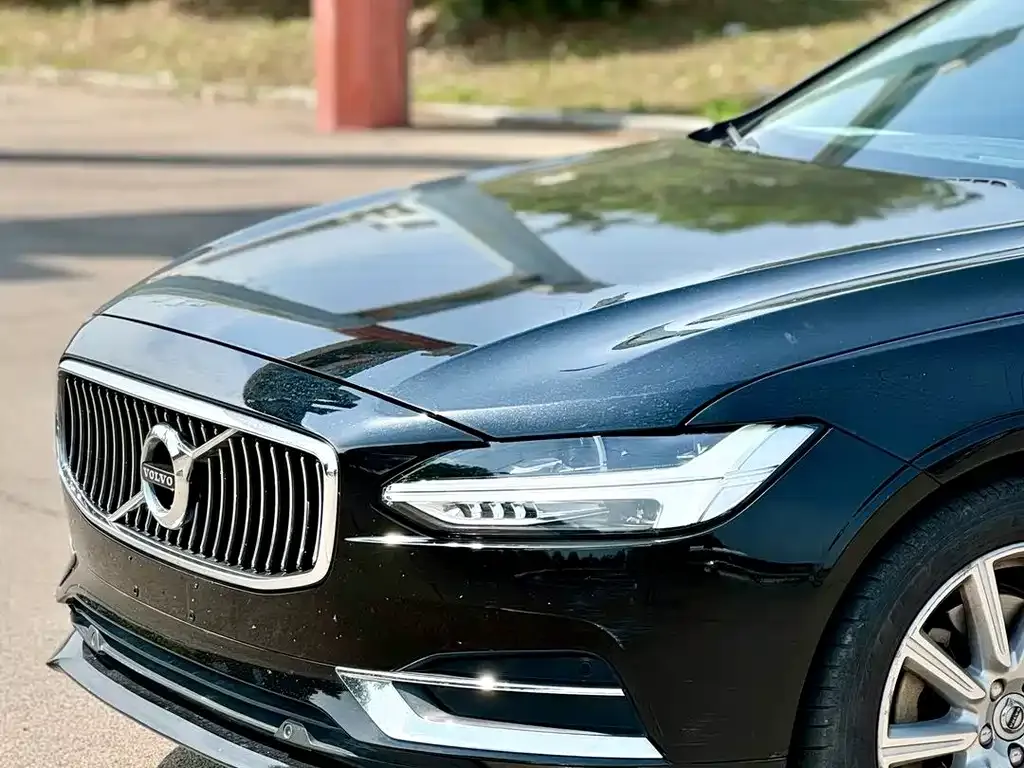 Volvo S90 — фото 2