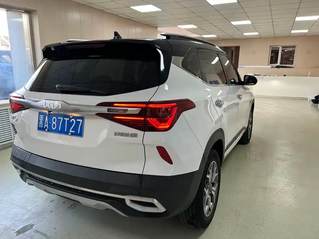 Kia KX3 — фото 10