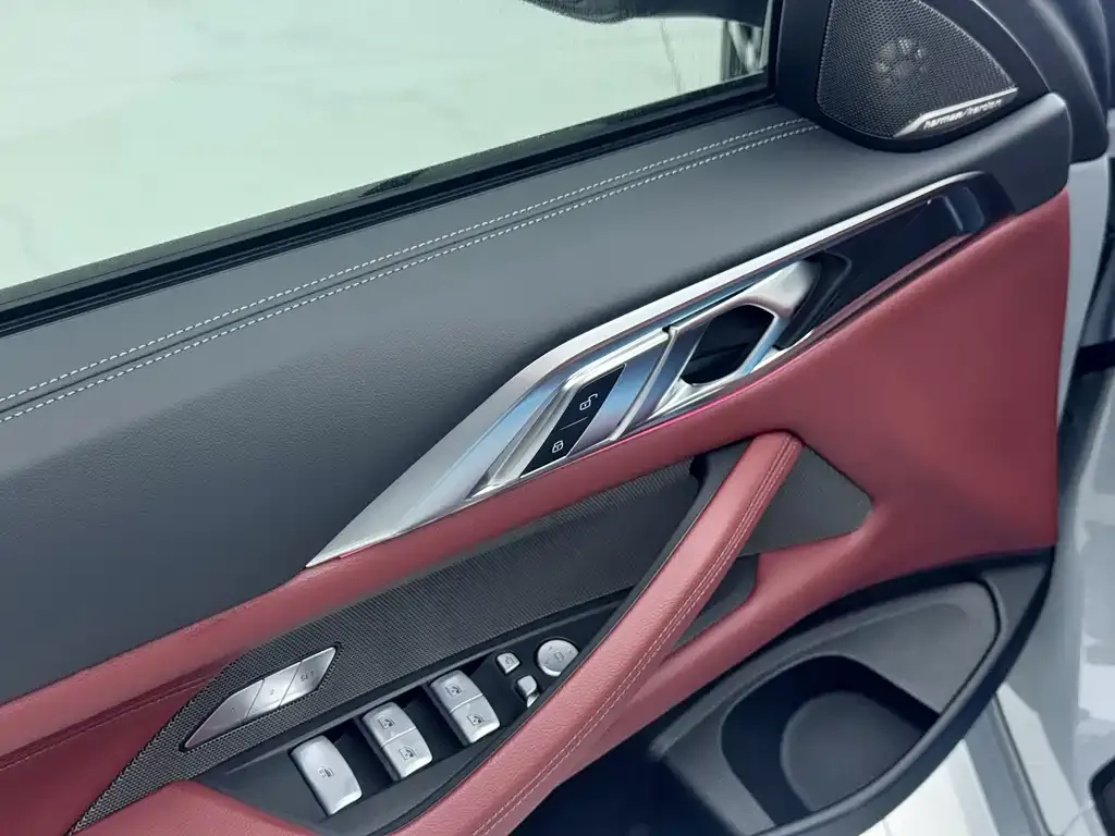 BMW 4 Series 2024 из CN, фото 9