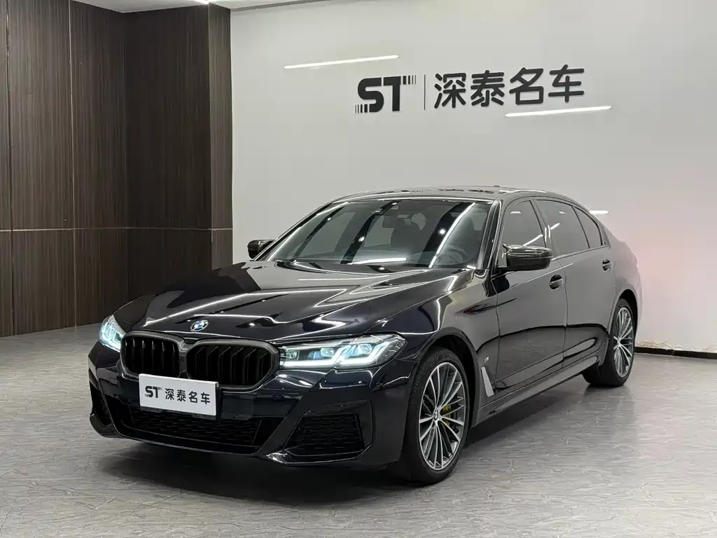 BMW 5 Series — фото 1