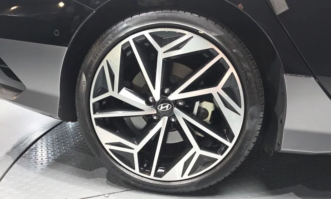 Hyundai Ioniq6 — фото 3