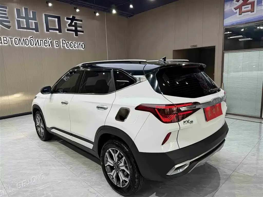 Kia KX3 — фото 3