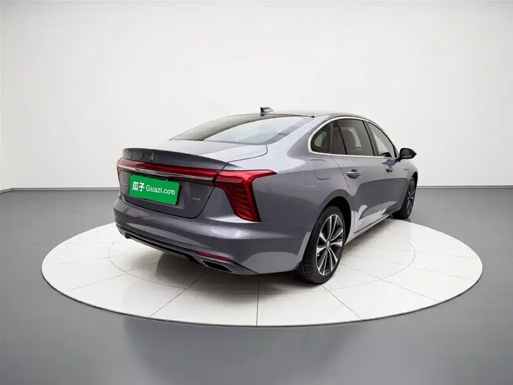 Hongqi H5 PHEV 2025 из CN, фото 2