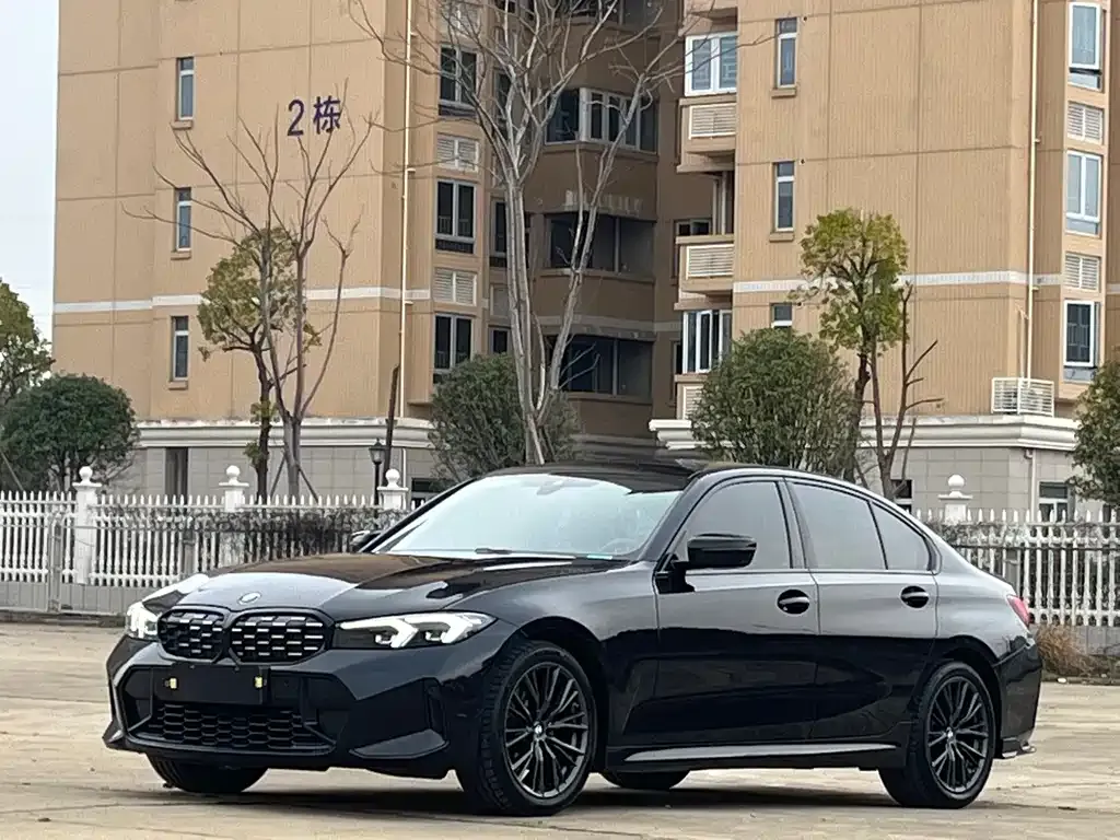 BMW 3 Series — фото 1
