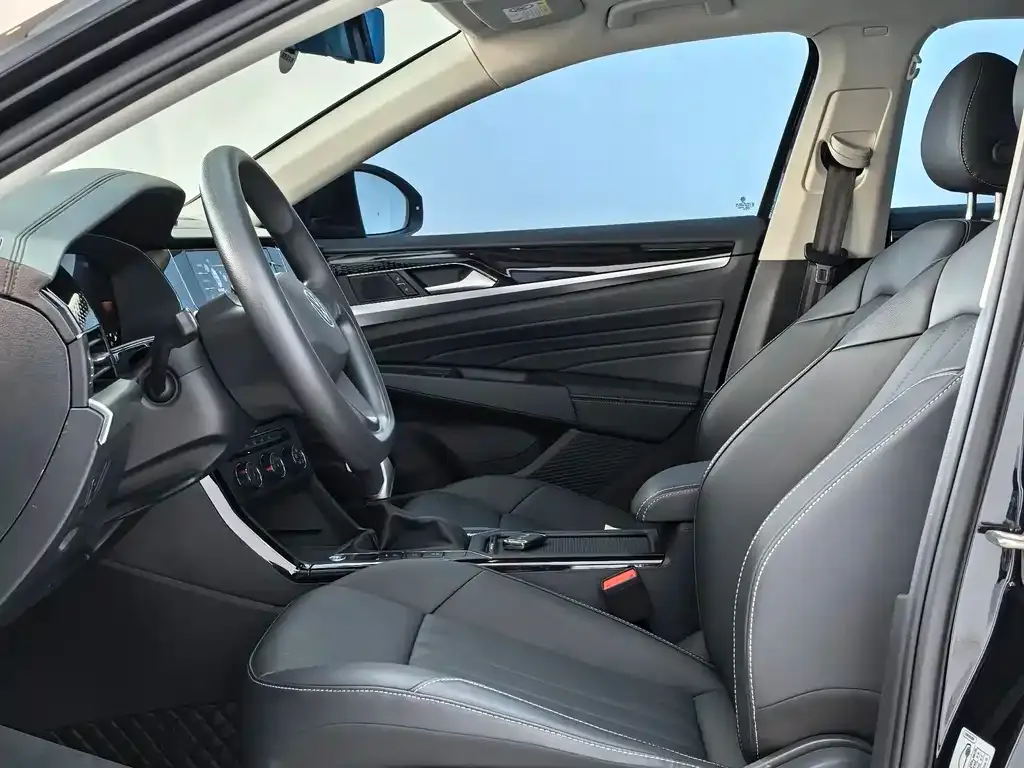 Volkswagen Passat — фото 6