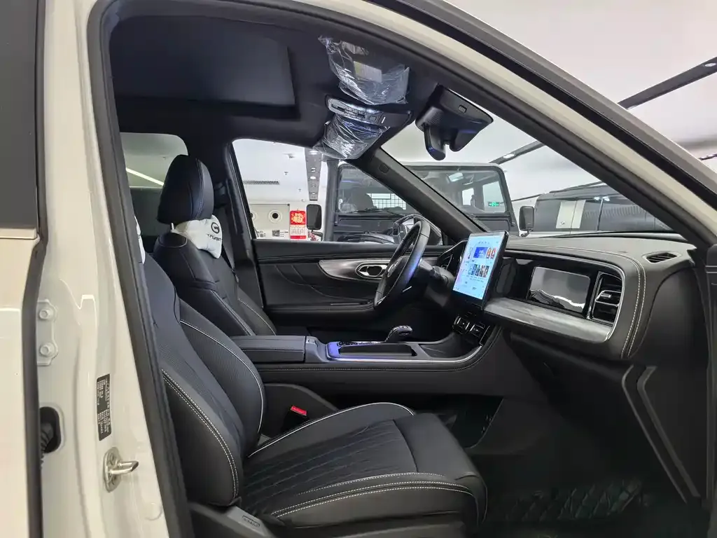 GAC Motor Trumpchi GS8 — фото 2
