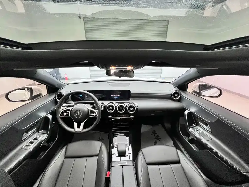 Mercedes-Benz A-Class — фото 10