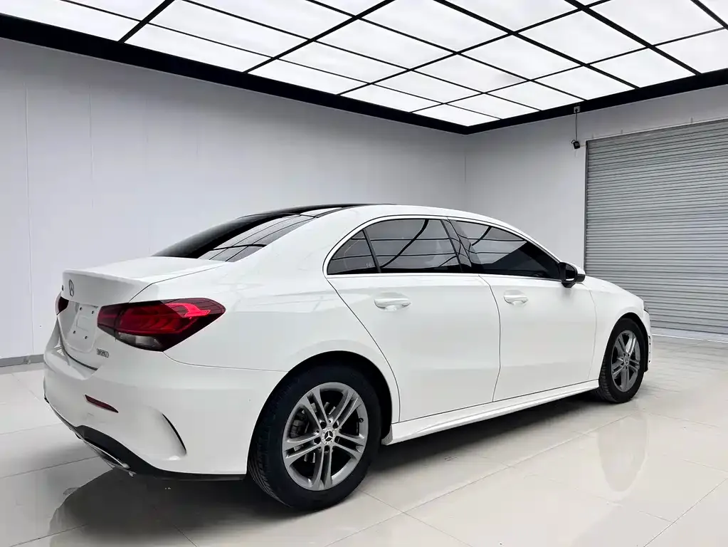 Mercedes-Benz A-Class — фото 3