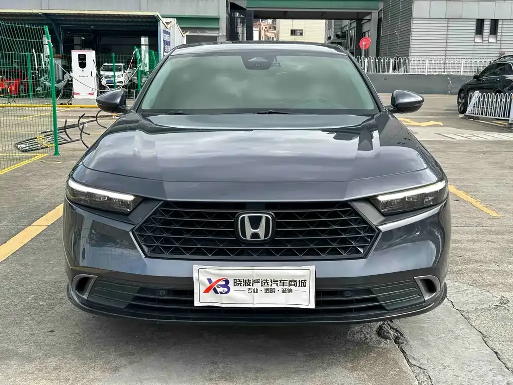 Honda Accord — фото 4