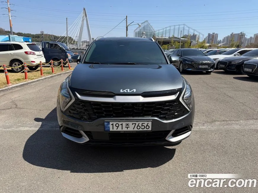 Kia Sportage — фото 8