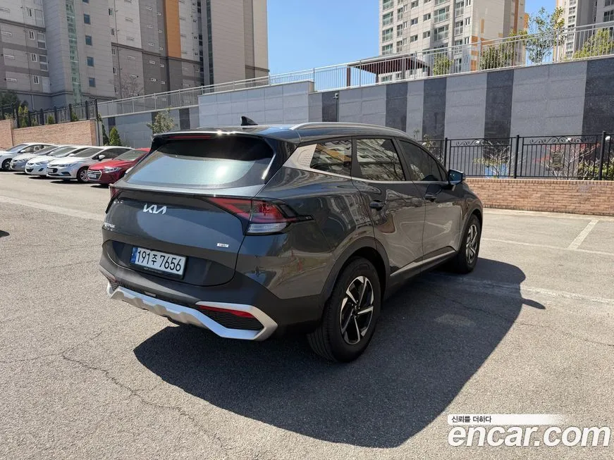 Kia Sportage — фото 7