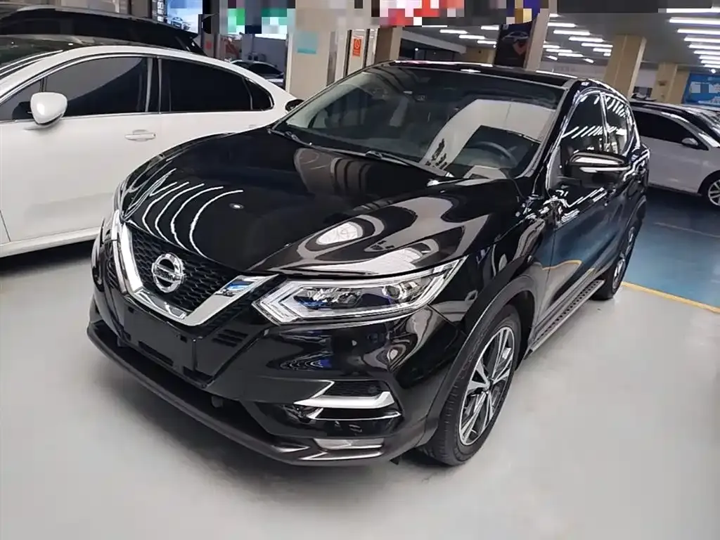 Nissan Qashqai — фото 2