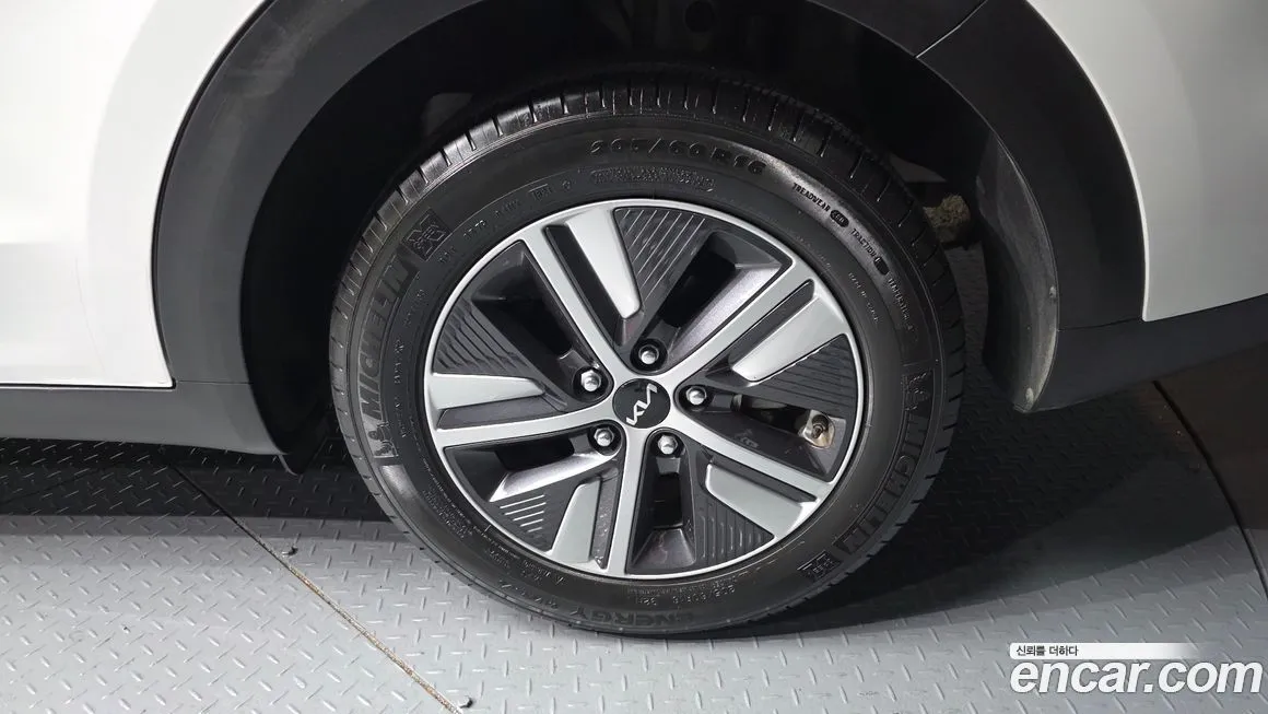 Kia Niro 2022 из KR, фото 10