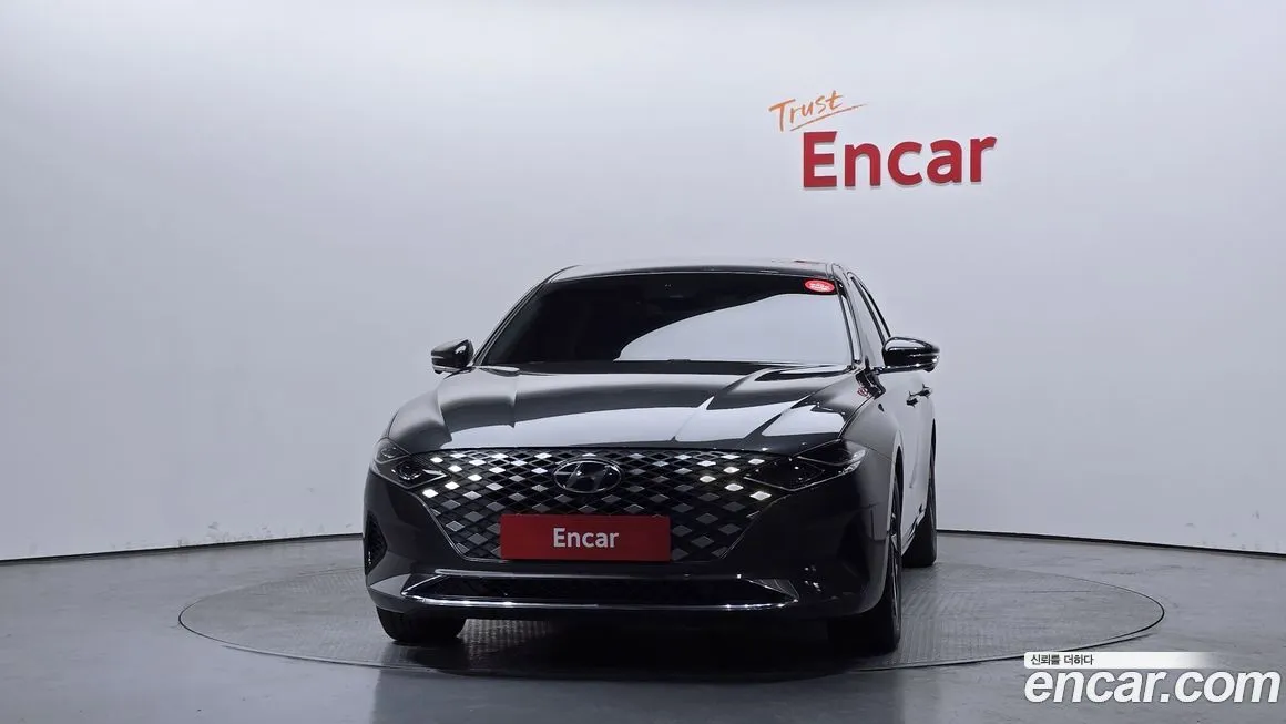 Hyundai Grandeur 2023 из KR, фото 7