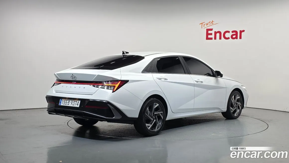 Hyundai AVANTE 2024 из KR, фото 2