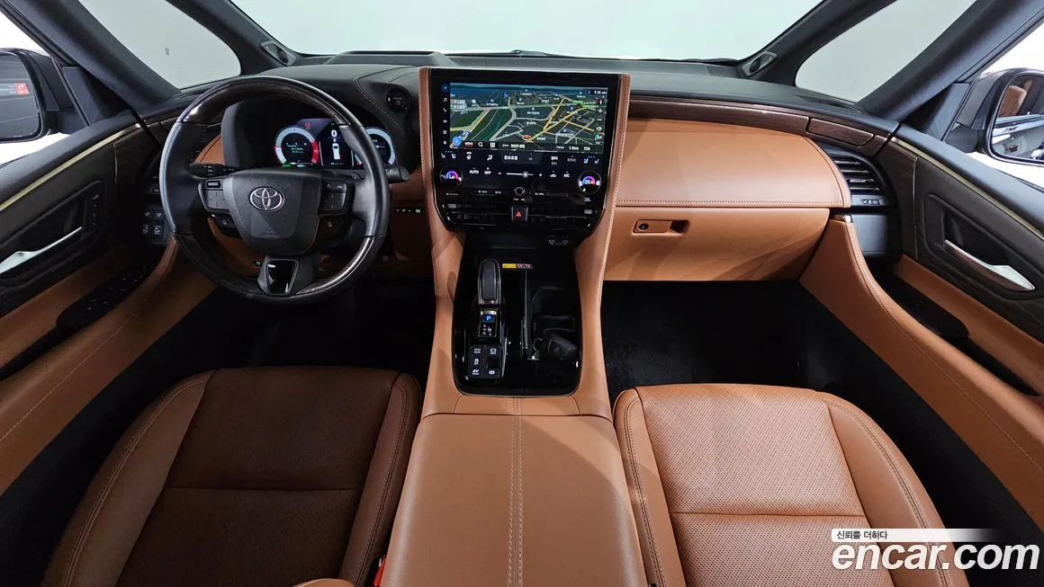 Toyota Alphard — фото 3