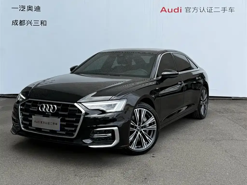 Audi A6L — фото 1