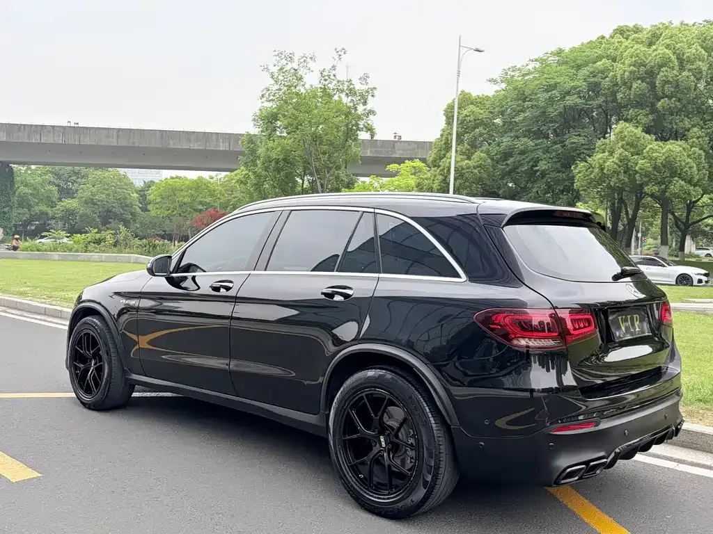 Mercedes-Benz GLC — фото 8