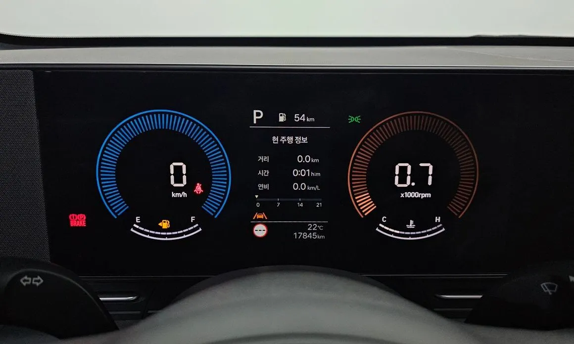 Hyundai Kona — фото 7
