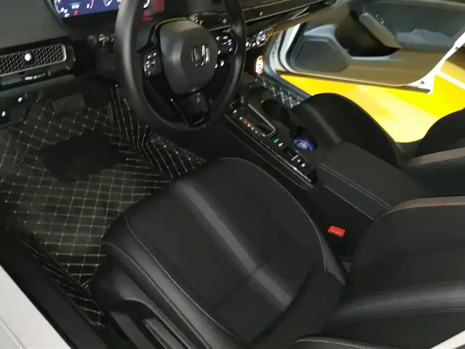 Honda Civic — фото 2