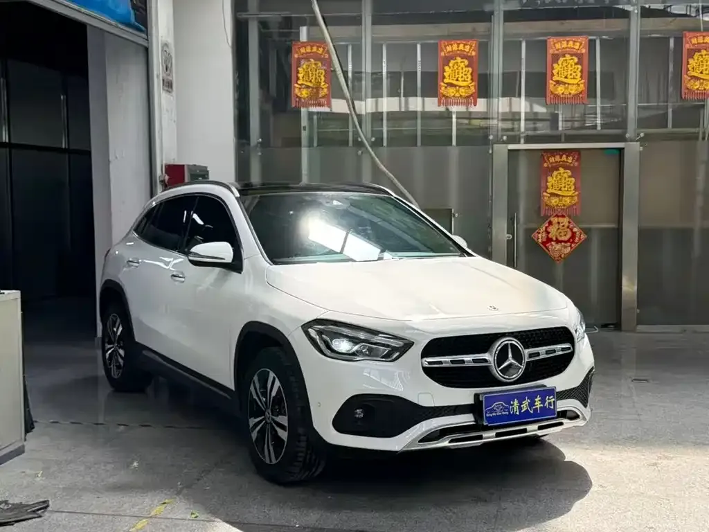 Mercedes-Benz GLA — фото 3
