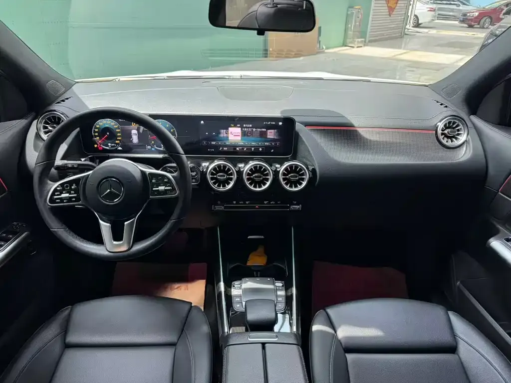 Mercedes-Benz GLA — фото 5
