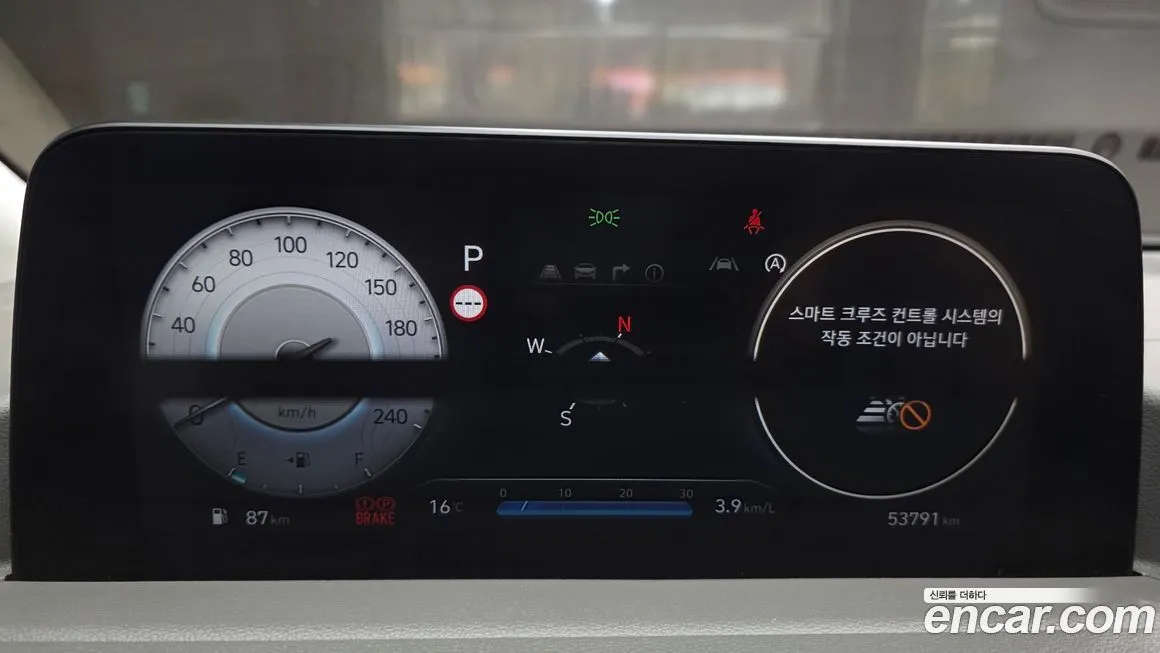 Hyundai Staria — фото 2