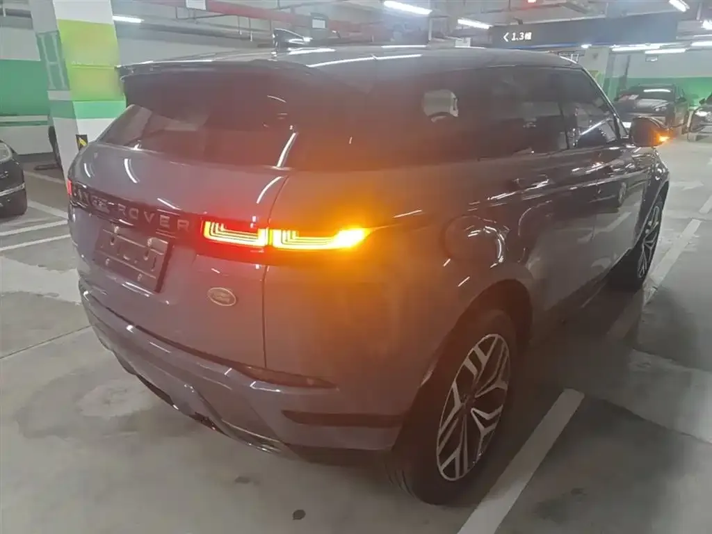 Land Rover Evoque — фото 6