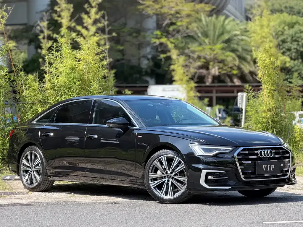 Audi A6L — фото 10
