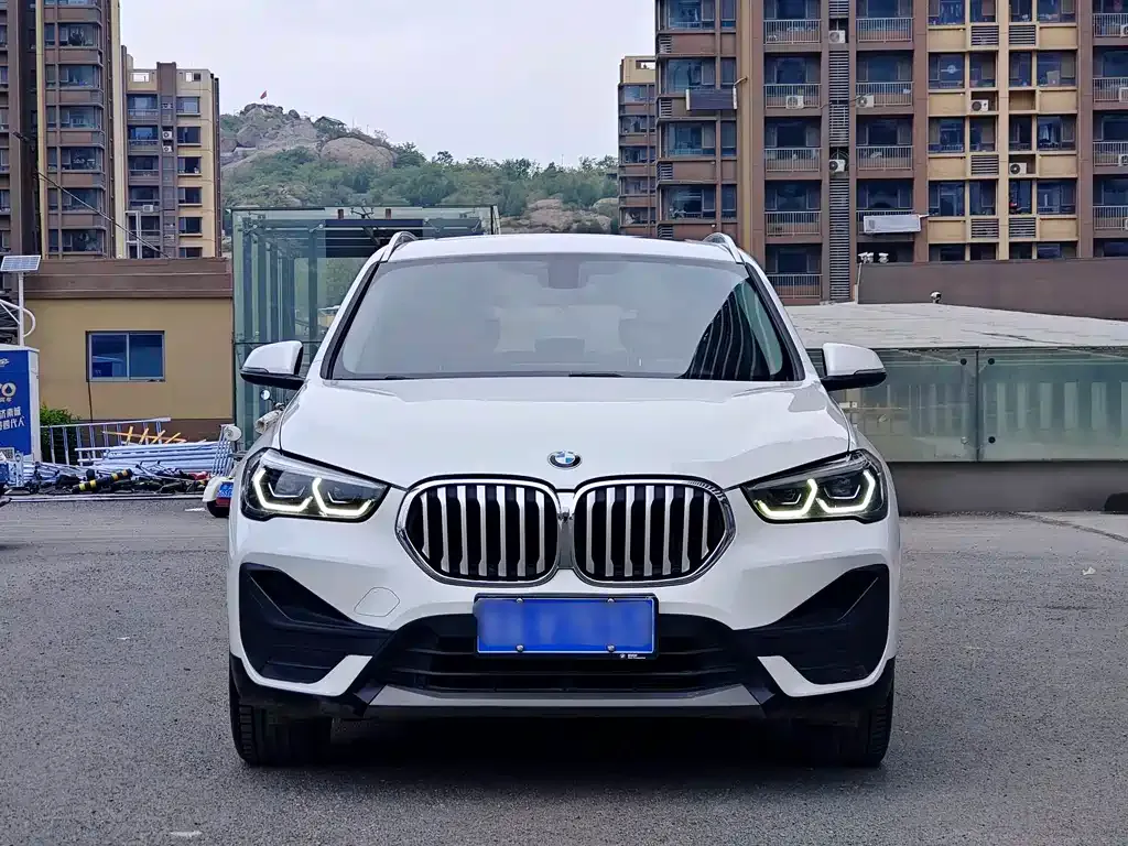 BMW X1 2021 из CN, фото 6