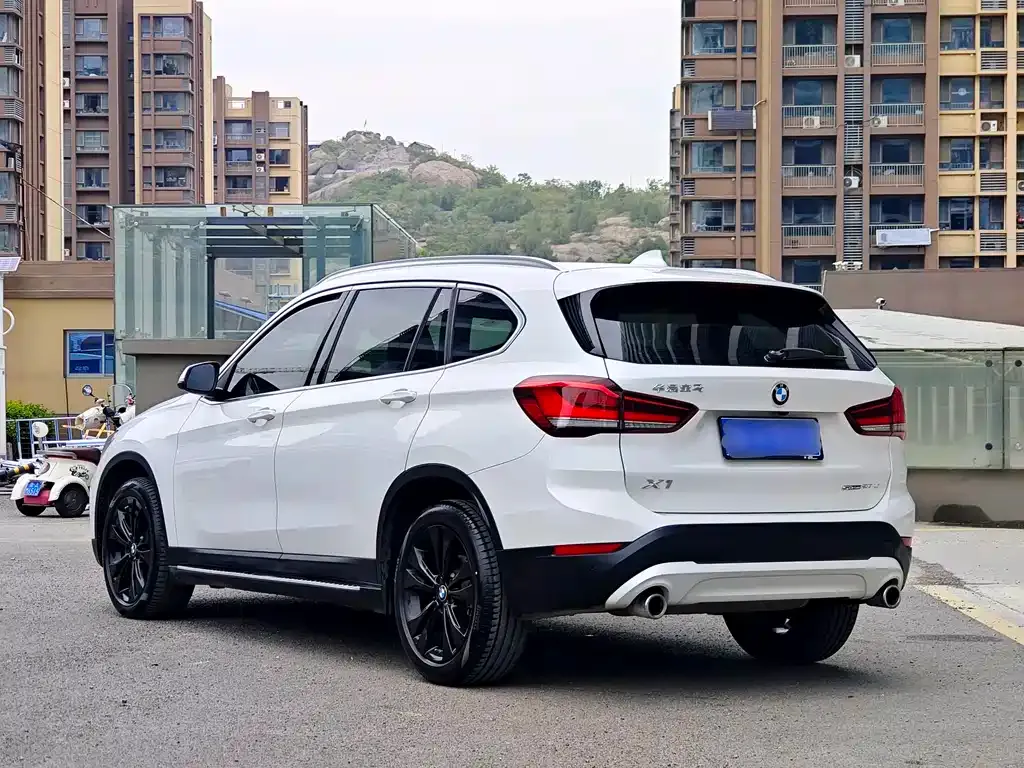 BMW X1 2021 из CN, фото 4