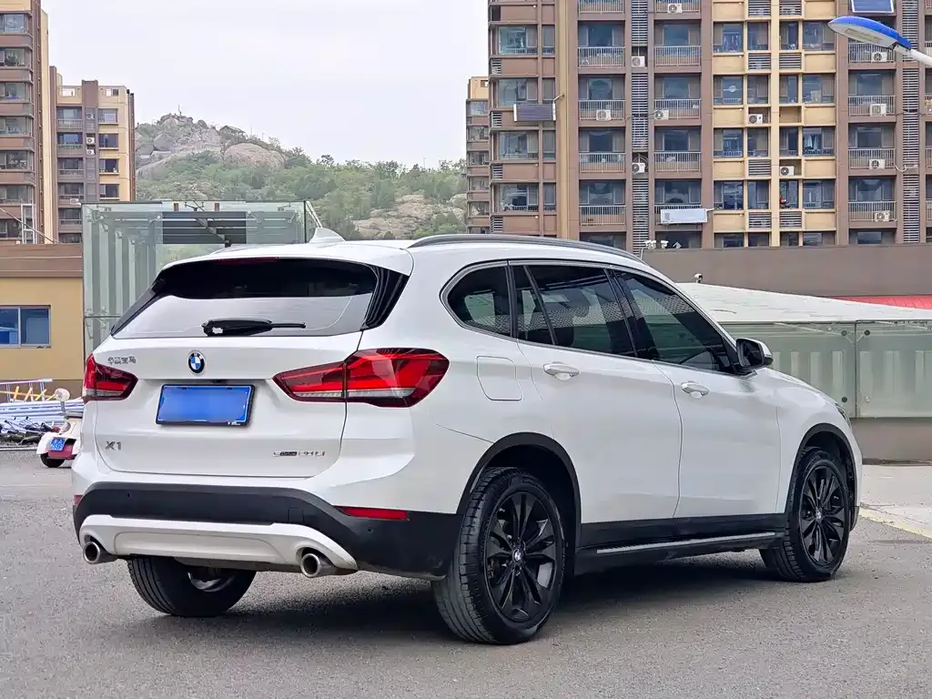 BMW X1 2021 из CN, фото 8
