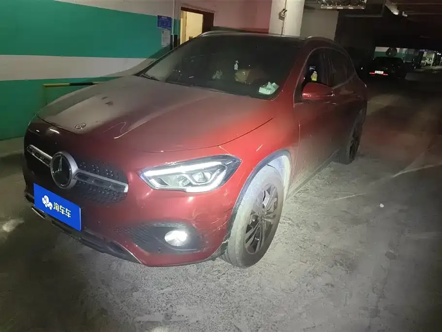 Mercedes-Benz GLA — фото 1